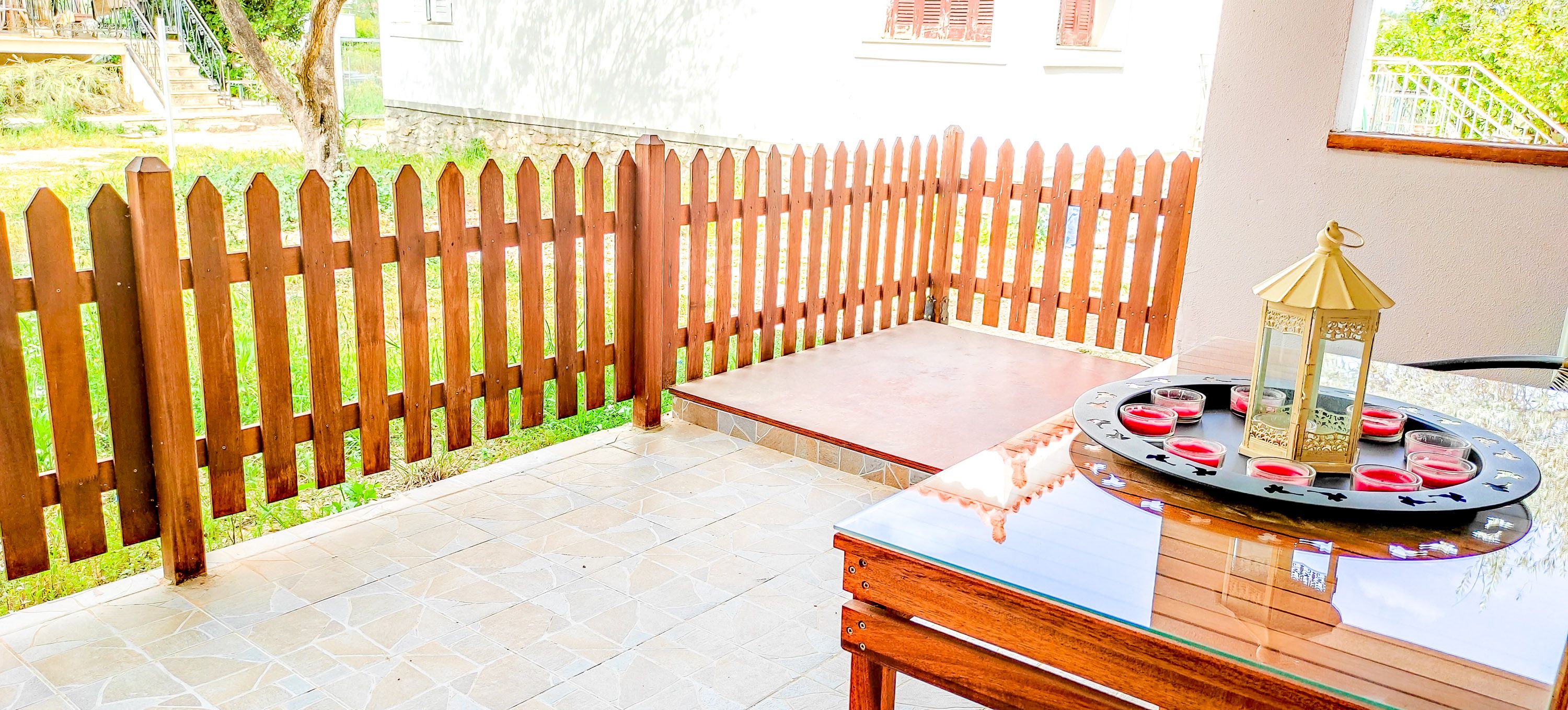 Balcony in each apartment